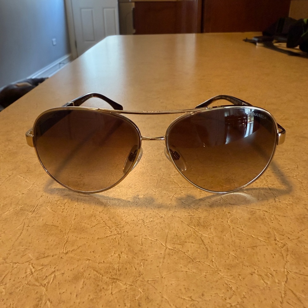 Women’s Chanel Aviator Pilot Sunglasses